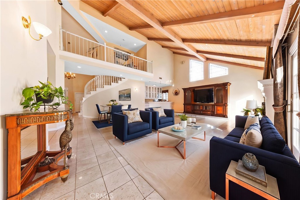 MLS #WS25278872 image #1