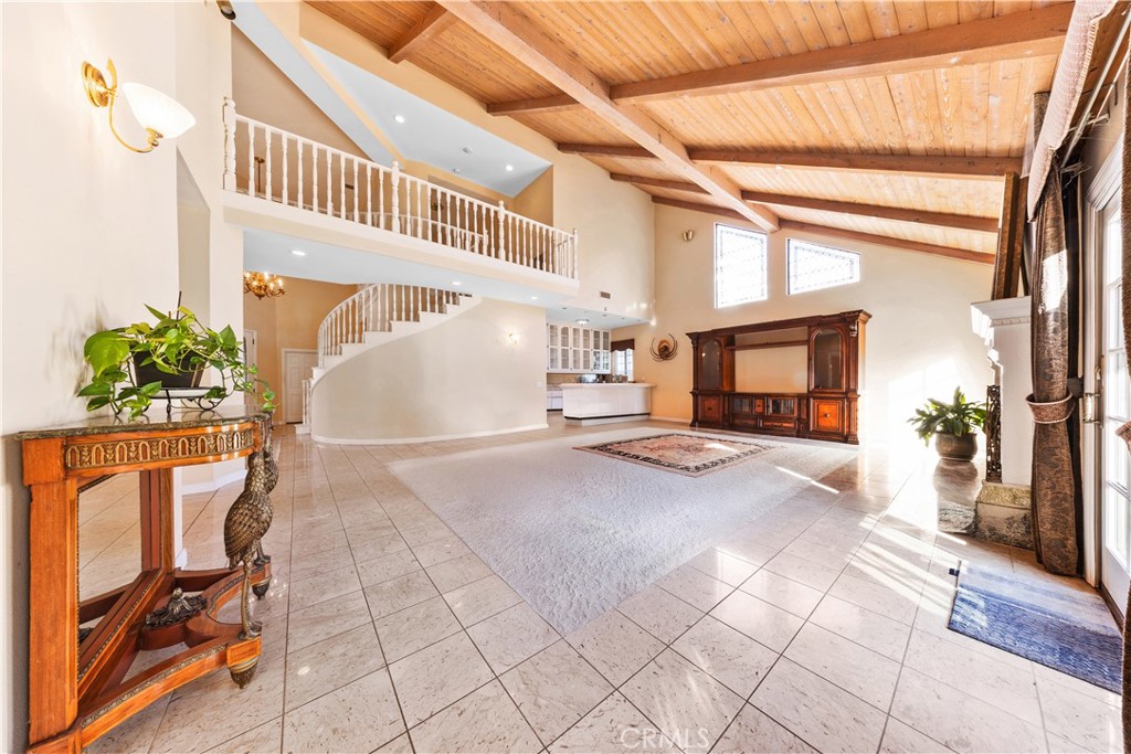 MLS #WS25278872 image #17