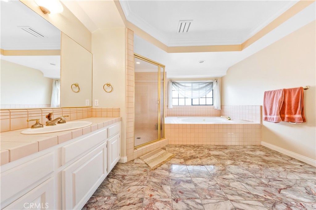 MLS #WS25278872 image #37