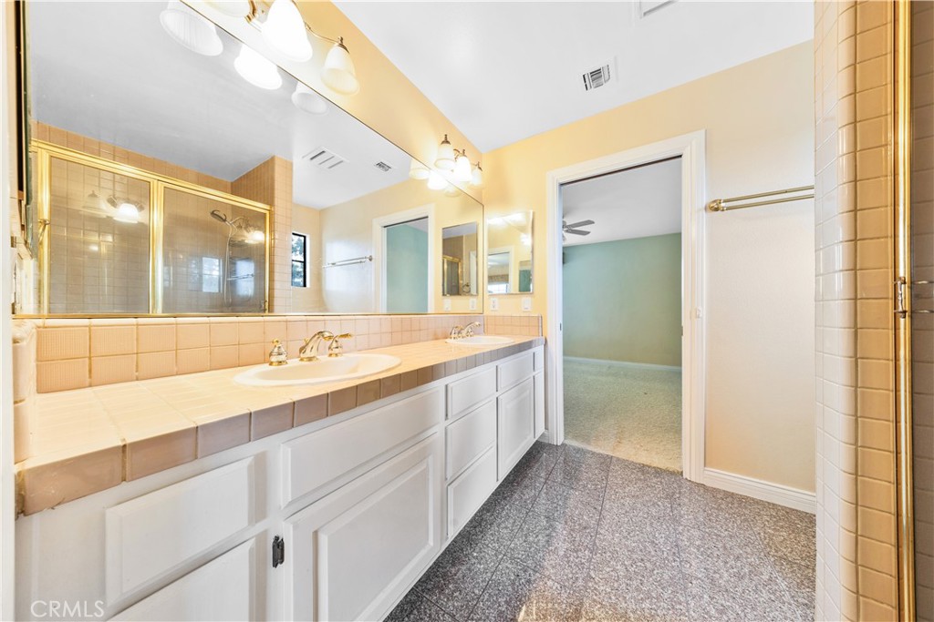 MLS #WS25278872 image #43