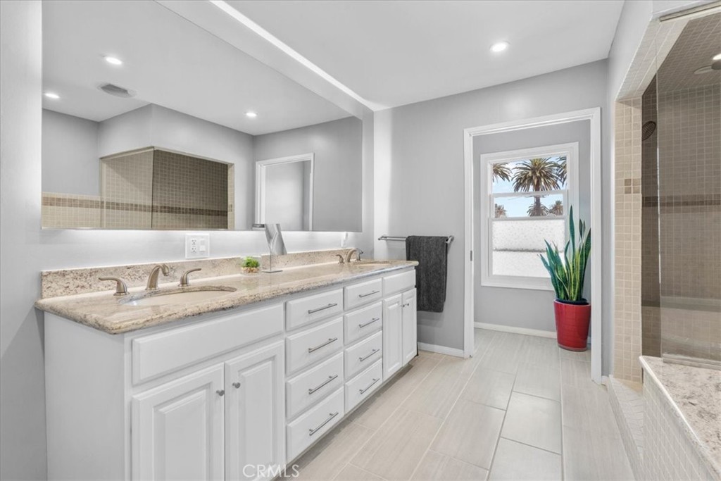 MLS #WS26049615 image #23