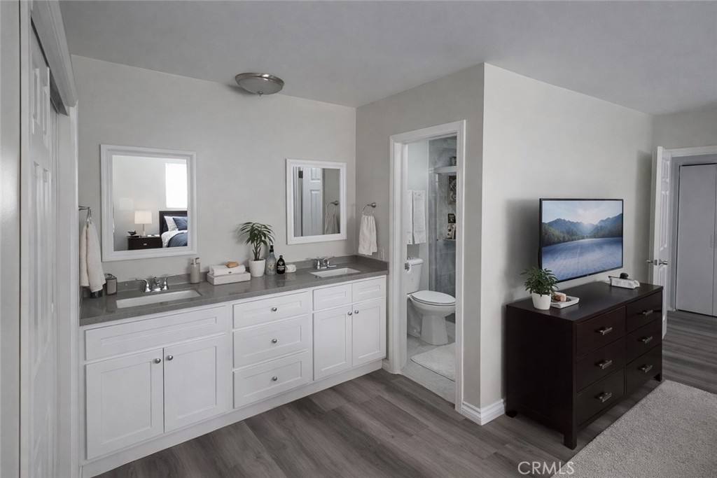 MLS #WS26049974 image #13