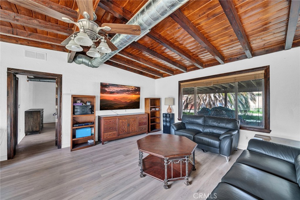 MLS #WS26050618 image #13