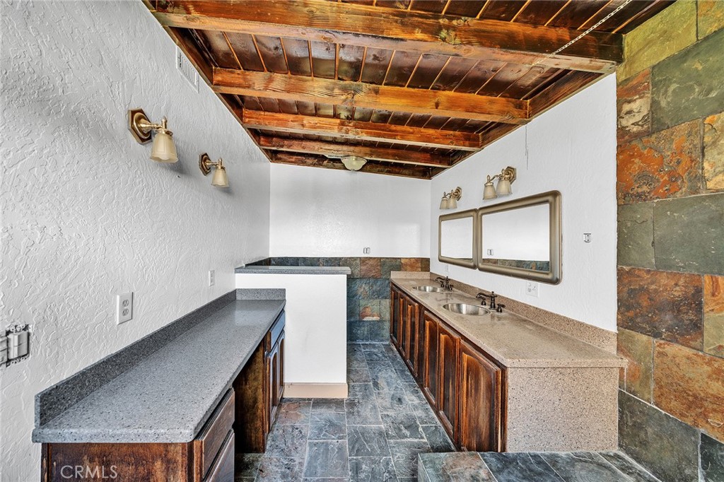 MLS #WS26050618 image #48