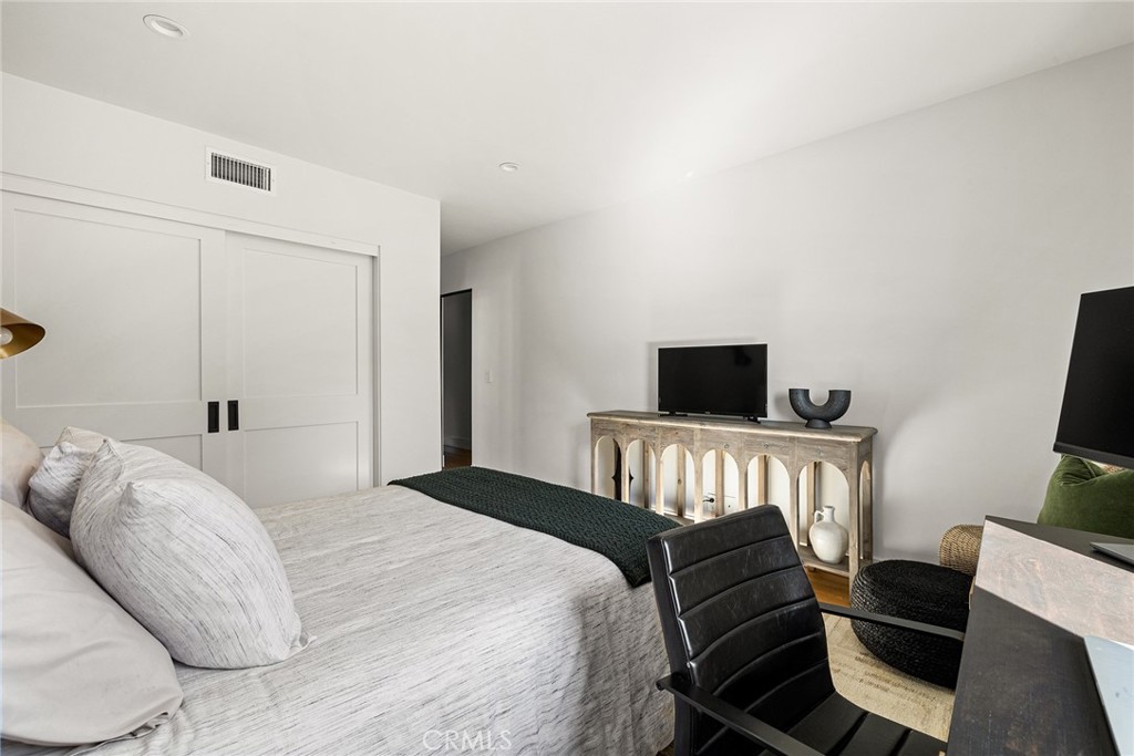 MLS #WS26054888 image #37