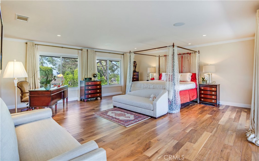 MLS #WS25219020 image #18