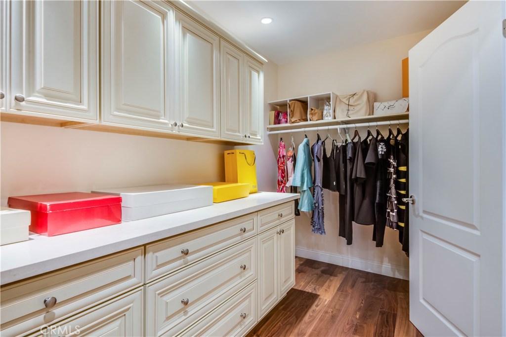 MLS #WS25219020 image #22