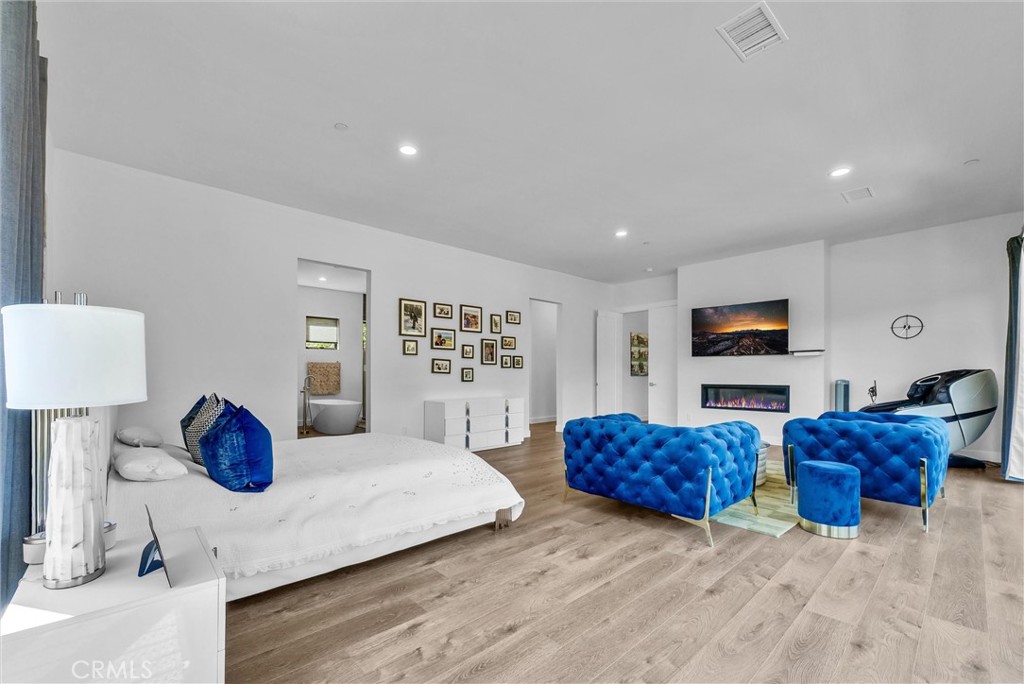 MLS #WS26060847 image #24