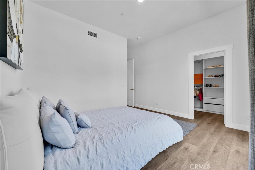 MLS #WS26060847 image #38