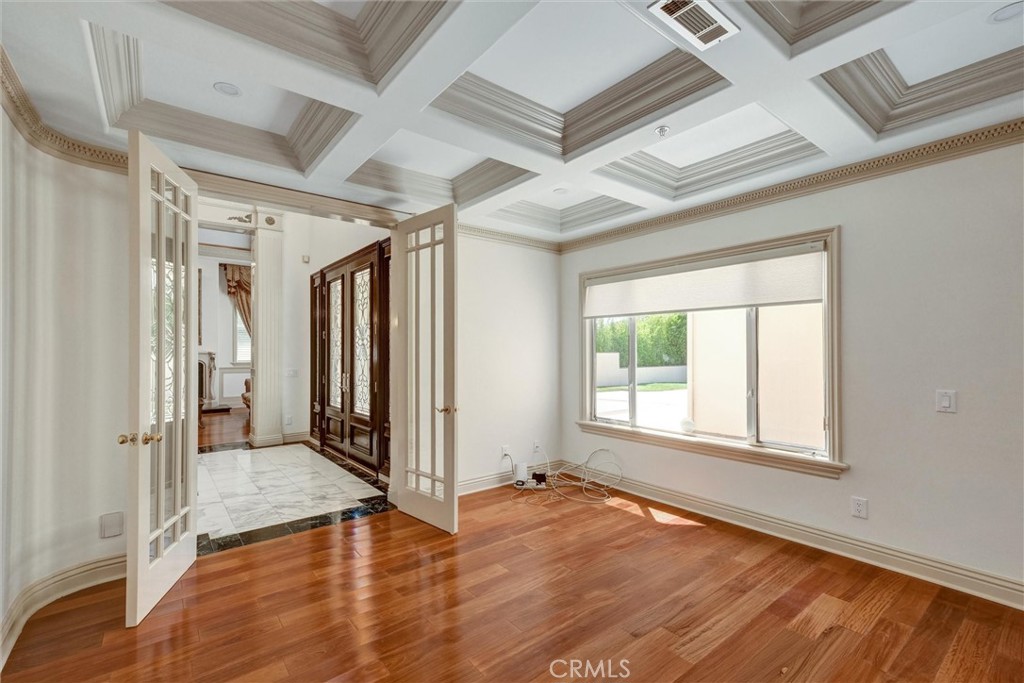 MLS #WS26062069 image #10