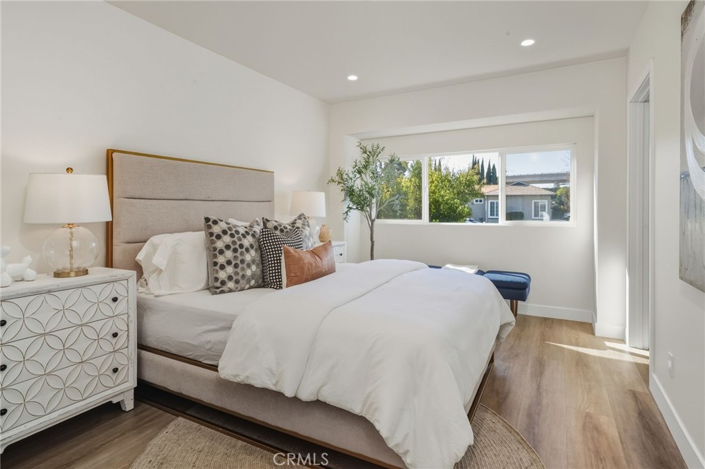 MLS #WS26063242 image #24