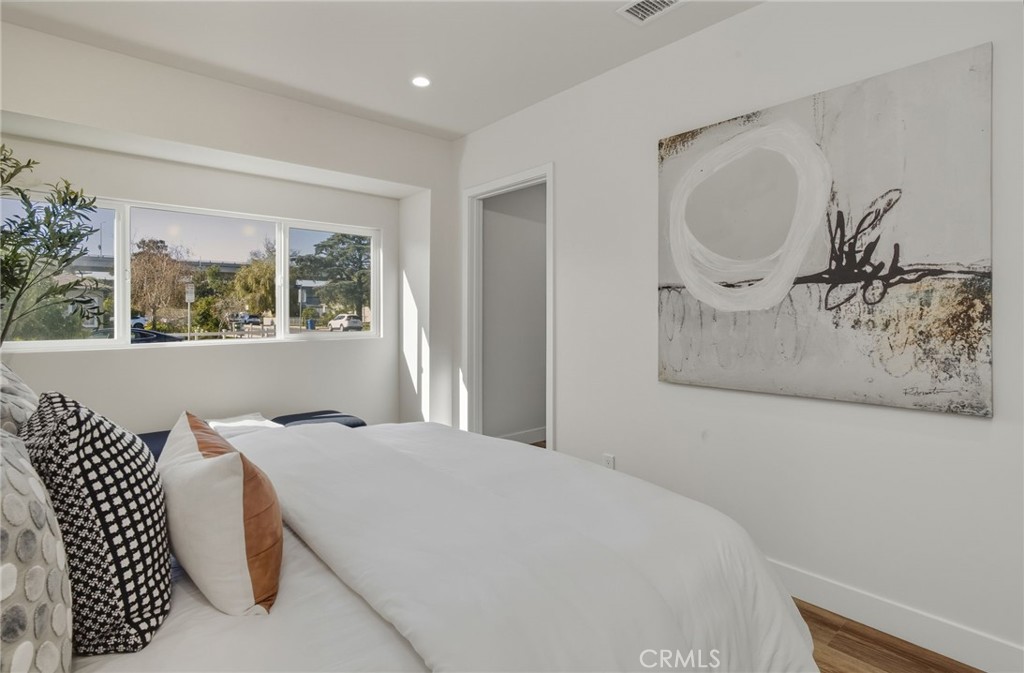 MLS #WS26063242 image #25