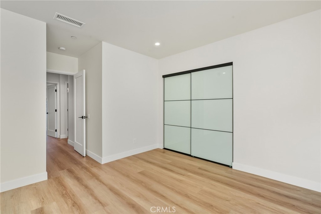 MLS #WS26063242 image #33