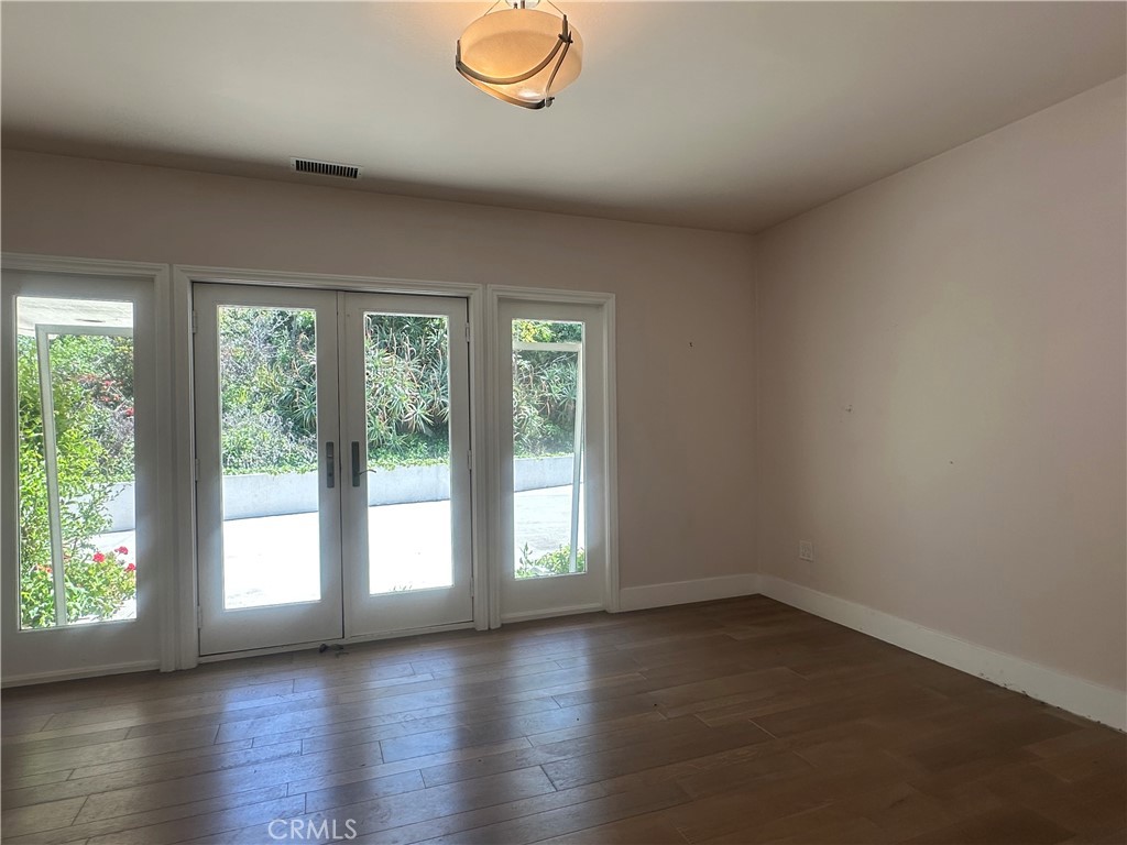 MLS #WS26065821 image #12