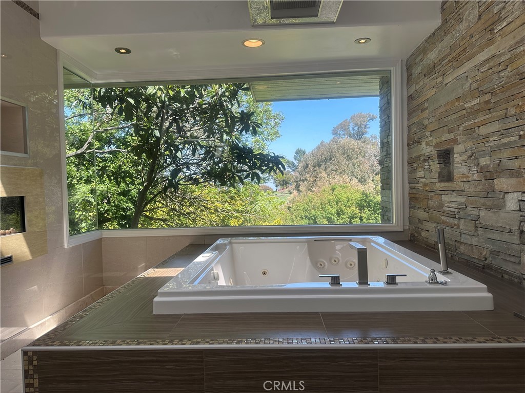 MLS #WS26065821 image #21