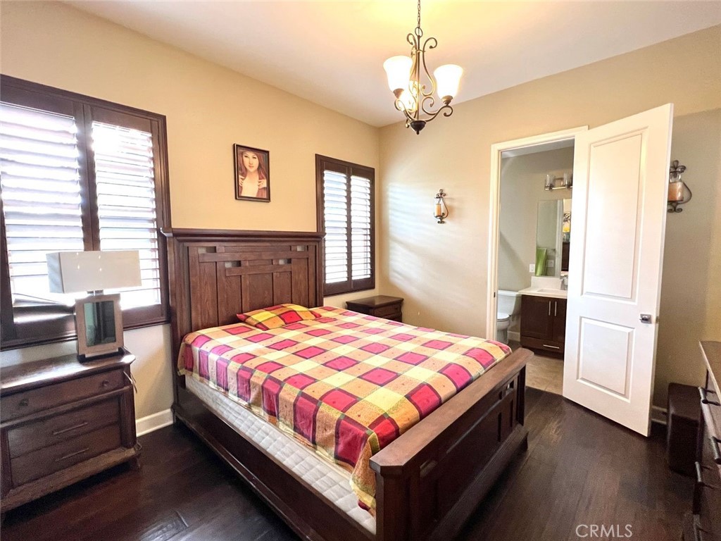 MLS #WS26070663 image #11