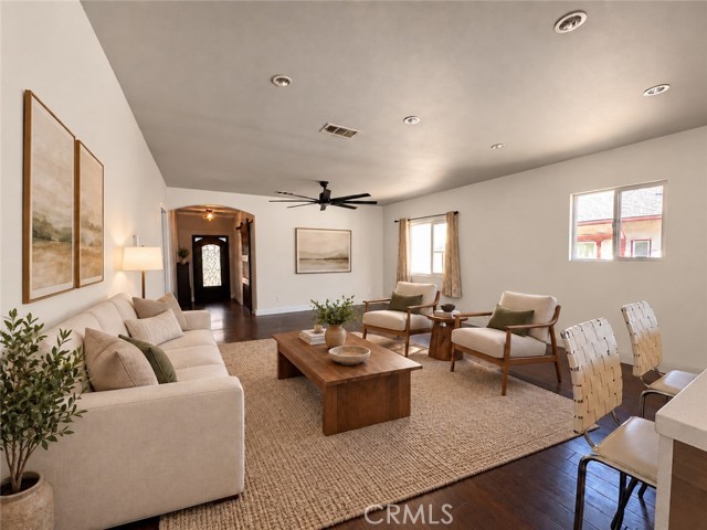 MLS #WS26213066 image #0