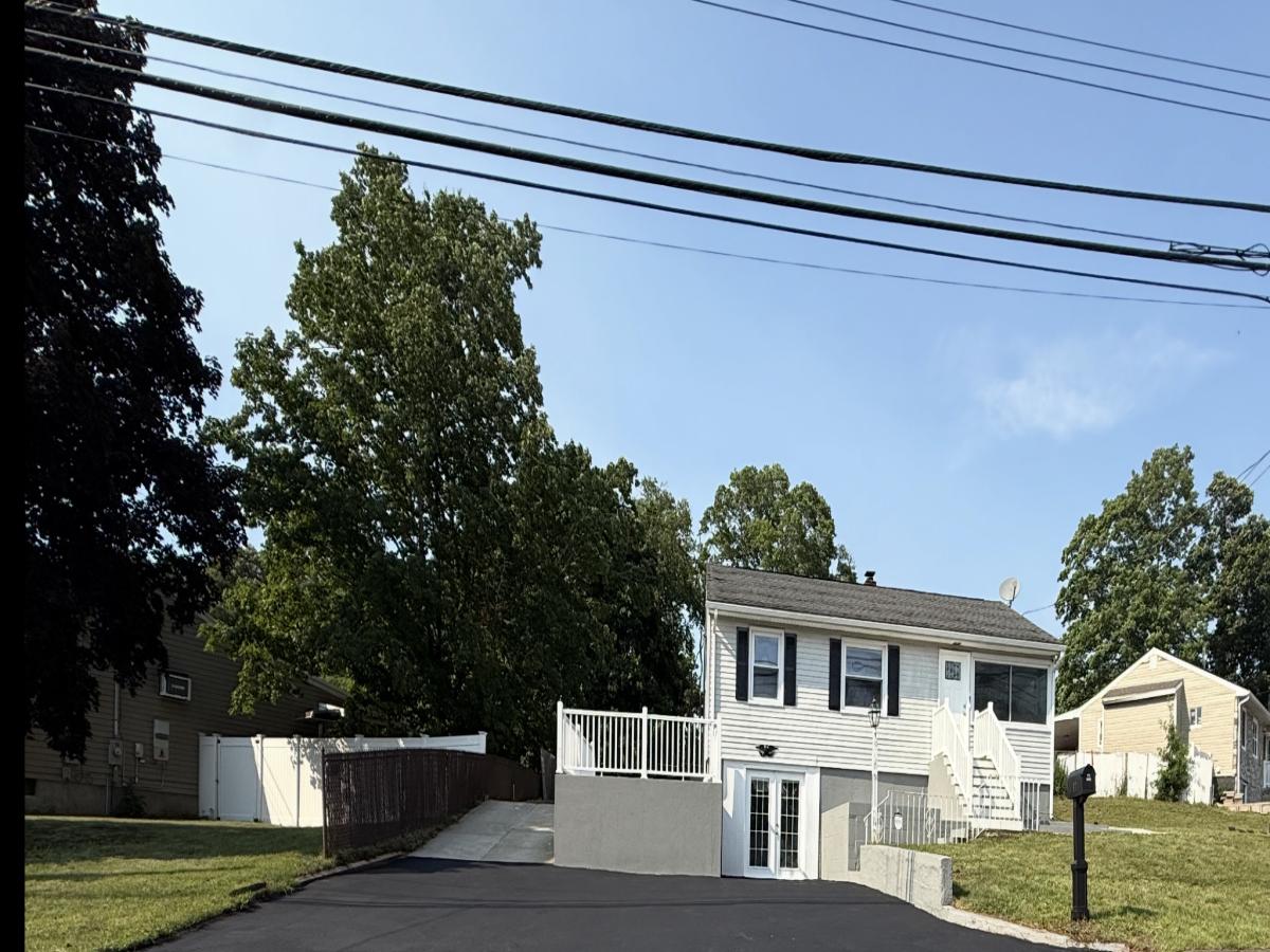 MLS #24191606 image #0