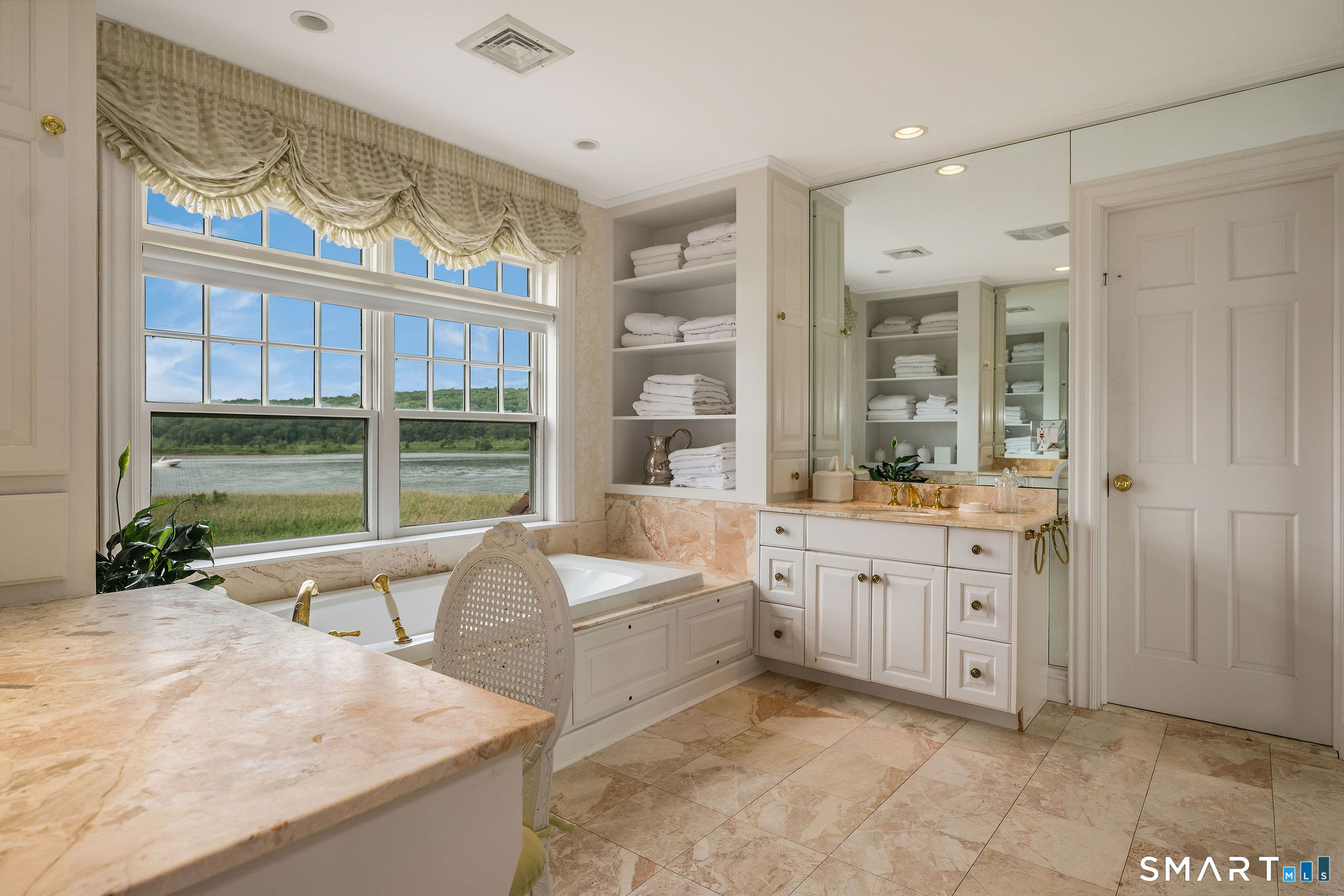 MLS #24192020 image #32