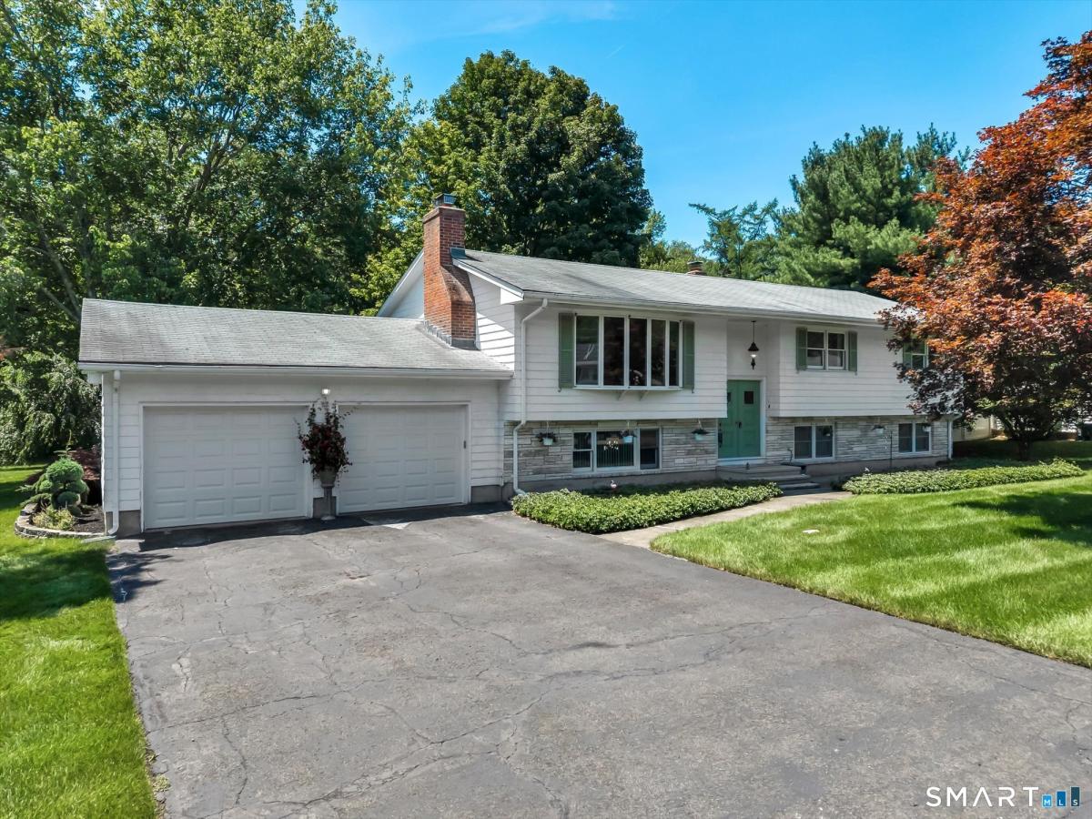 MLS #24192817 image #0