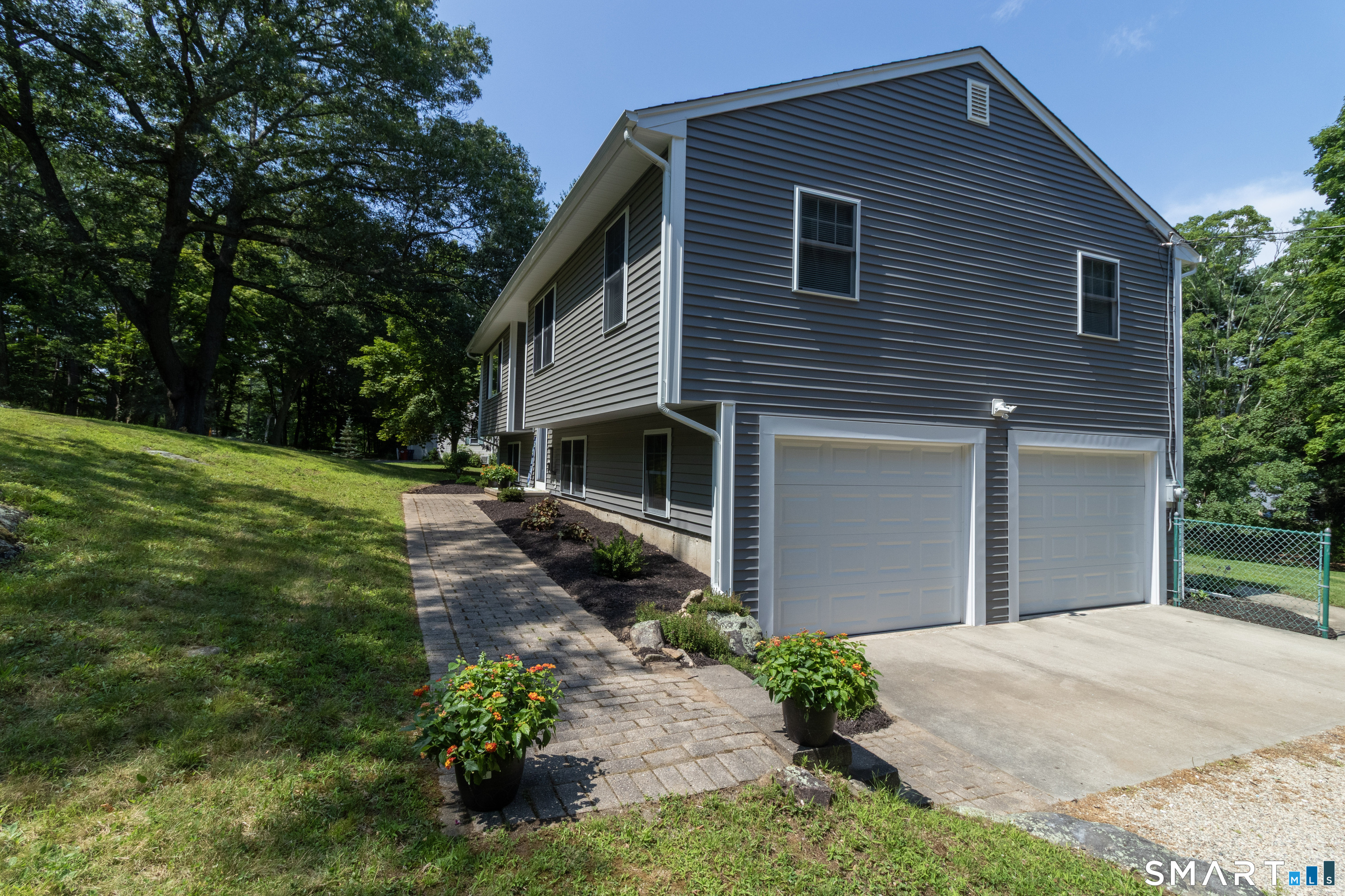 MLS #24193879 image #2