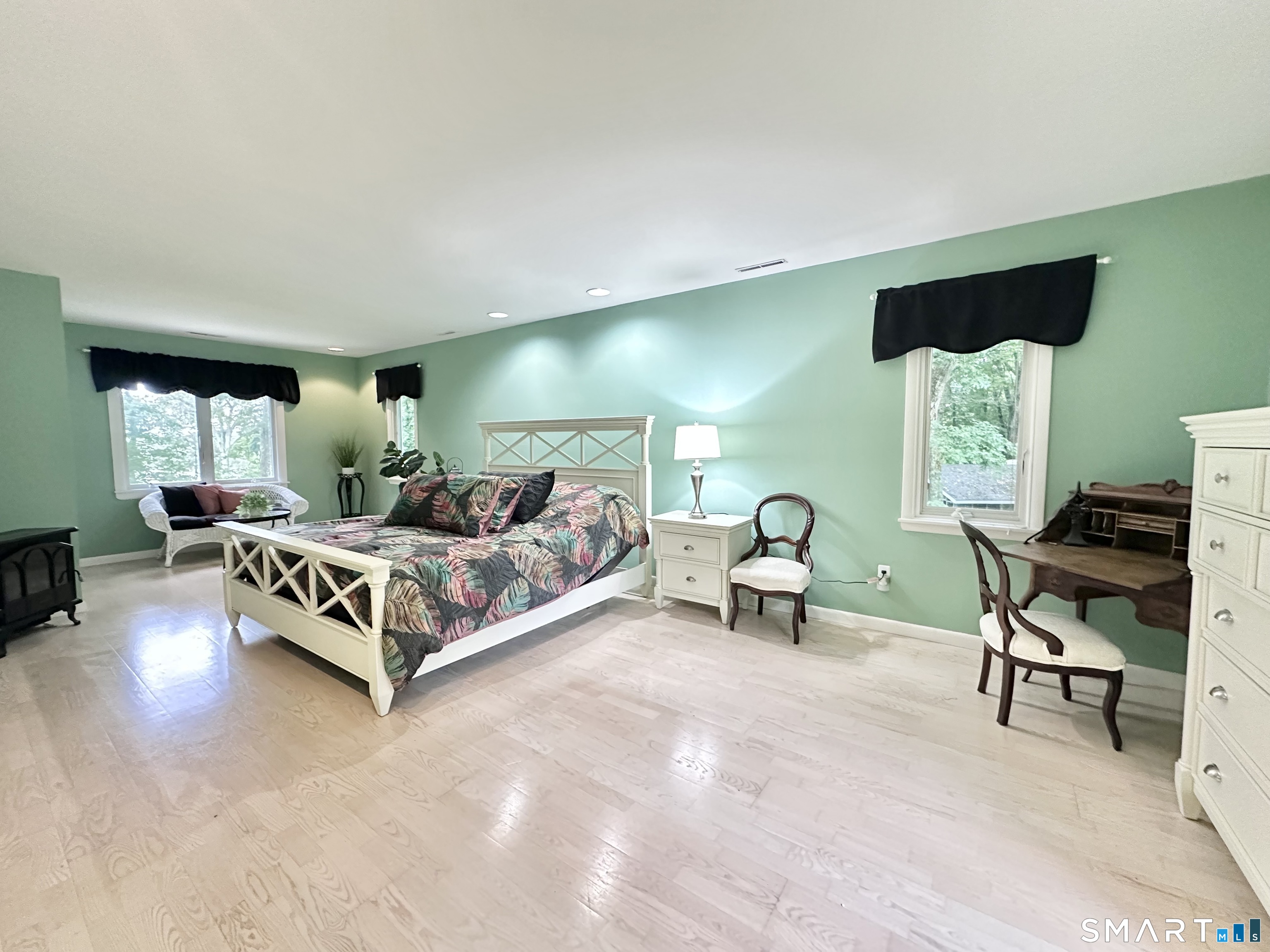 MLS #24194435 image #15
