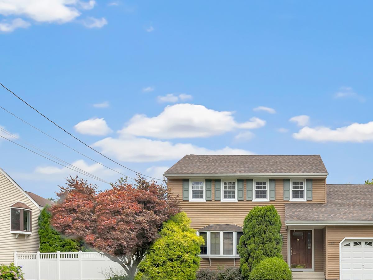 MLS #24196128 image #0