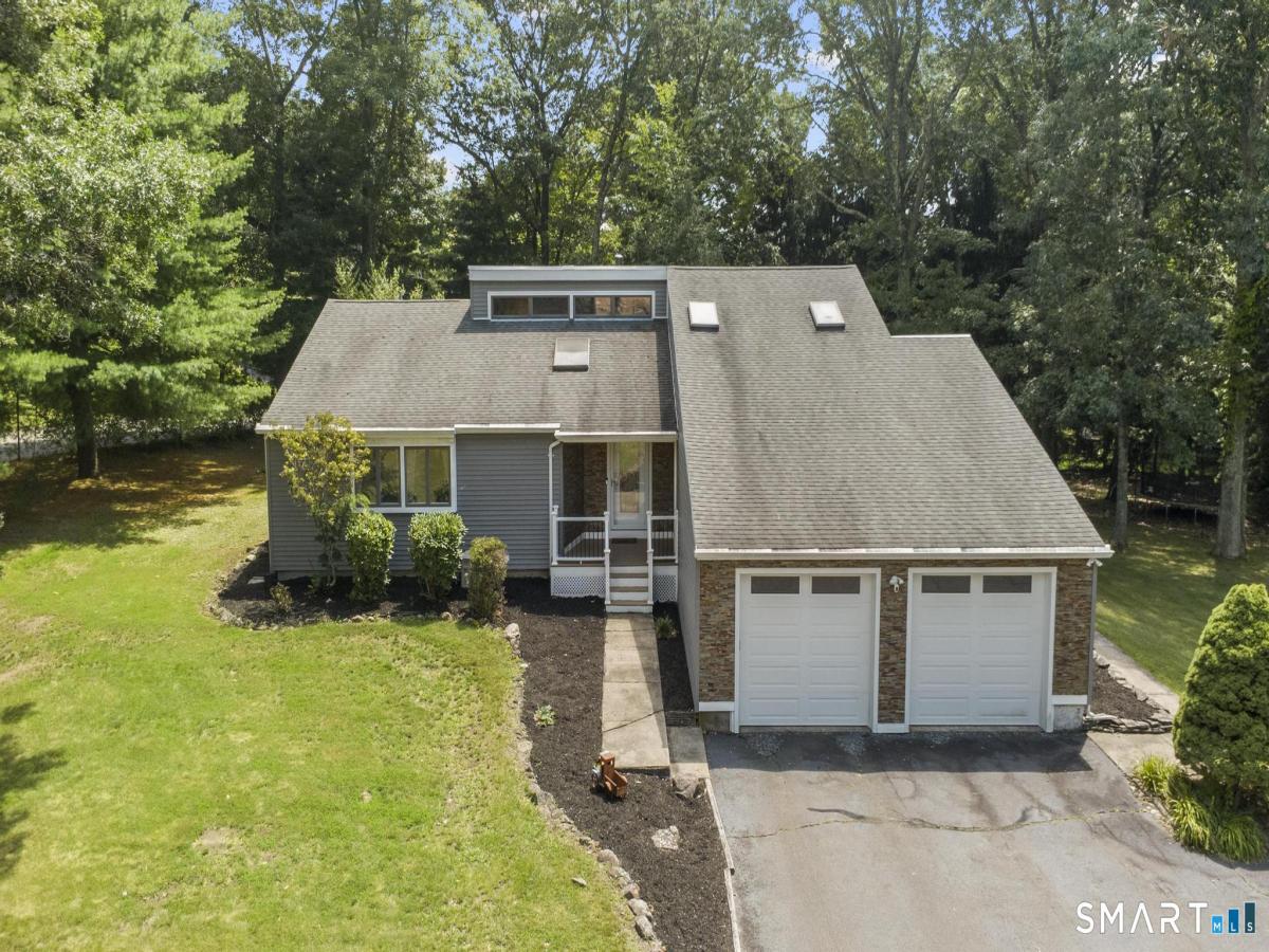 MLS #24196344 image #0