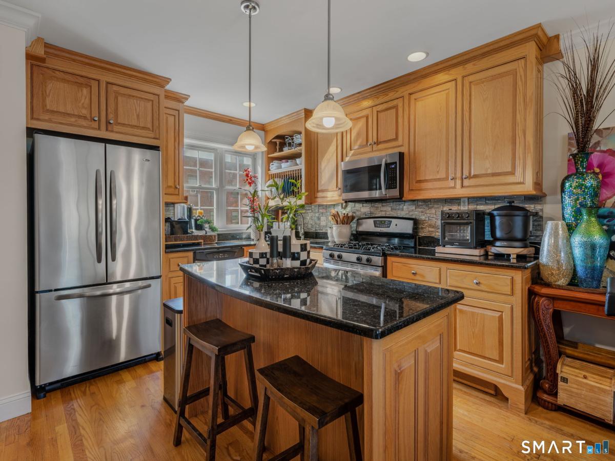 MLS #24198063 image #0
