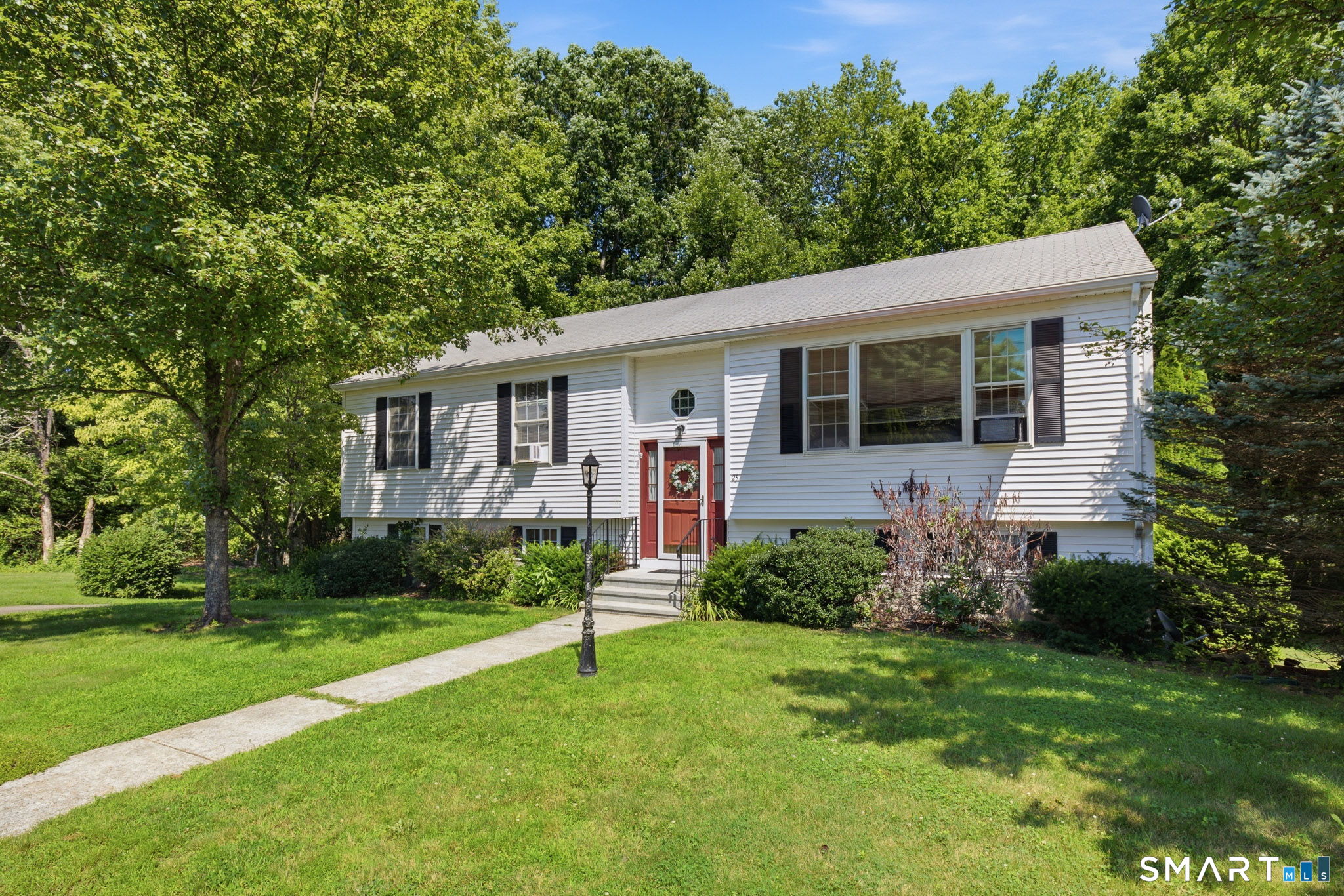 MLS #24198297 image #0