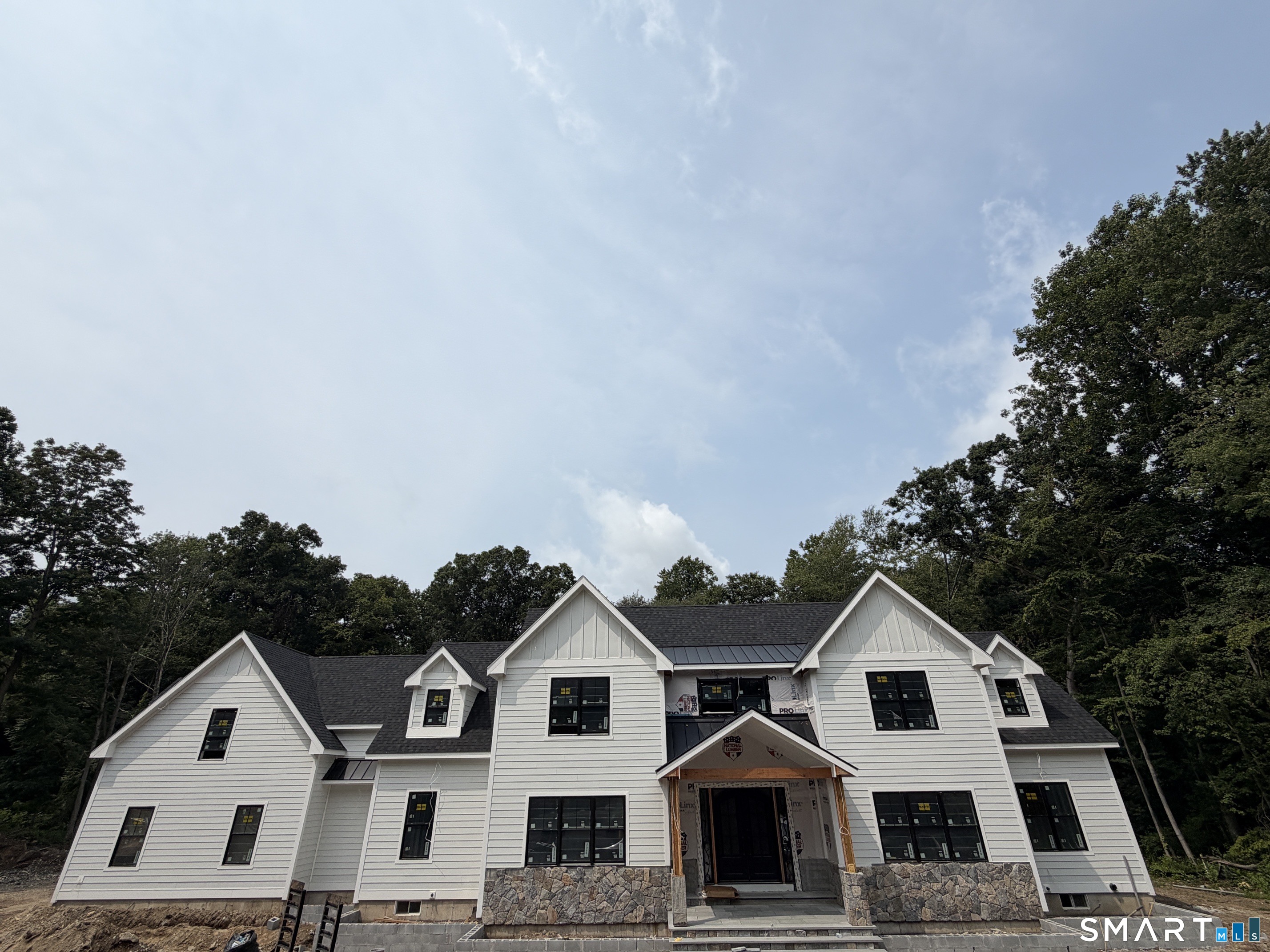 MLS #24199489 image #0