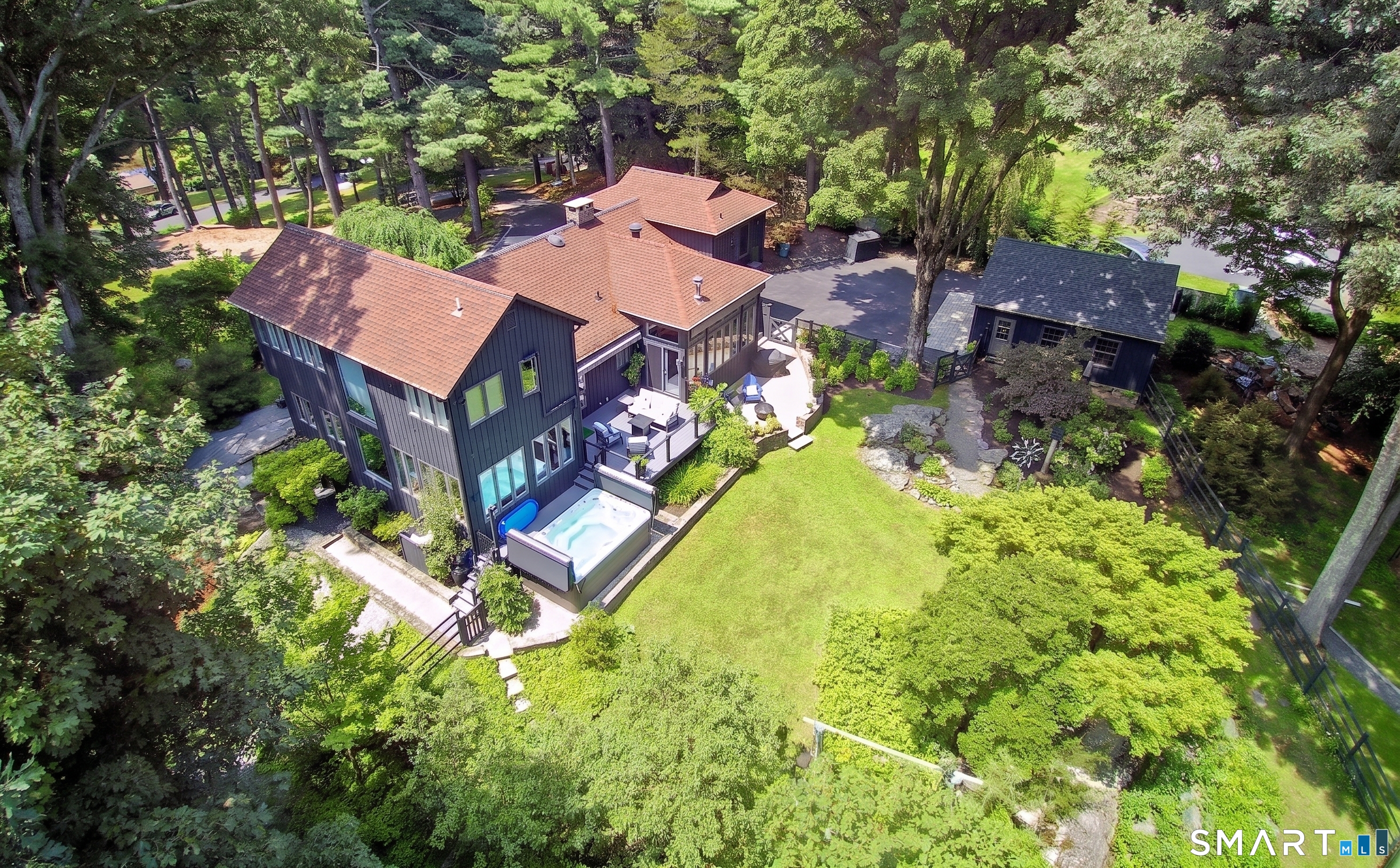 MLS #24200924 image #0