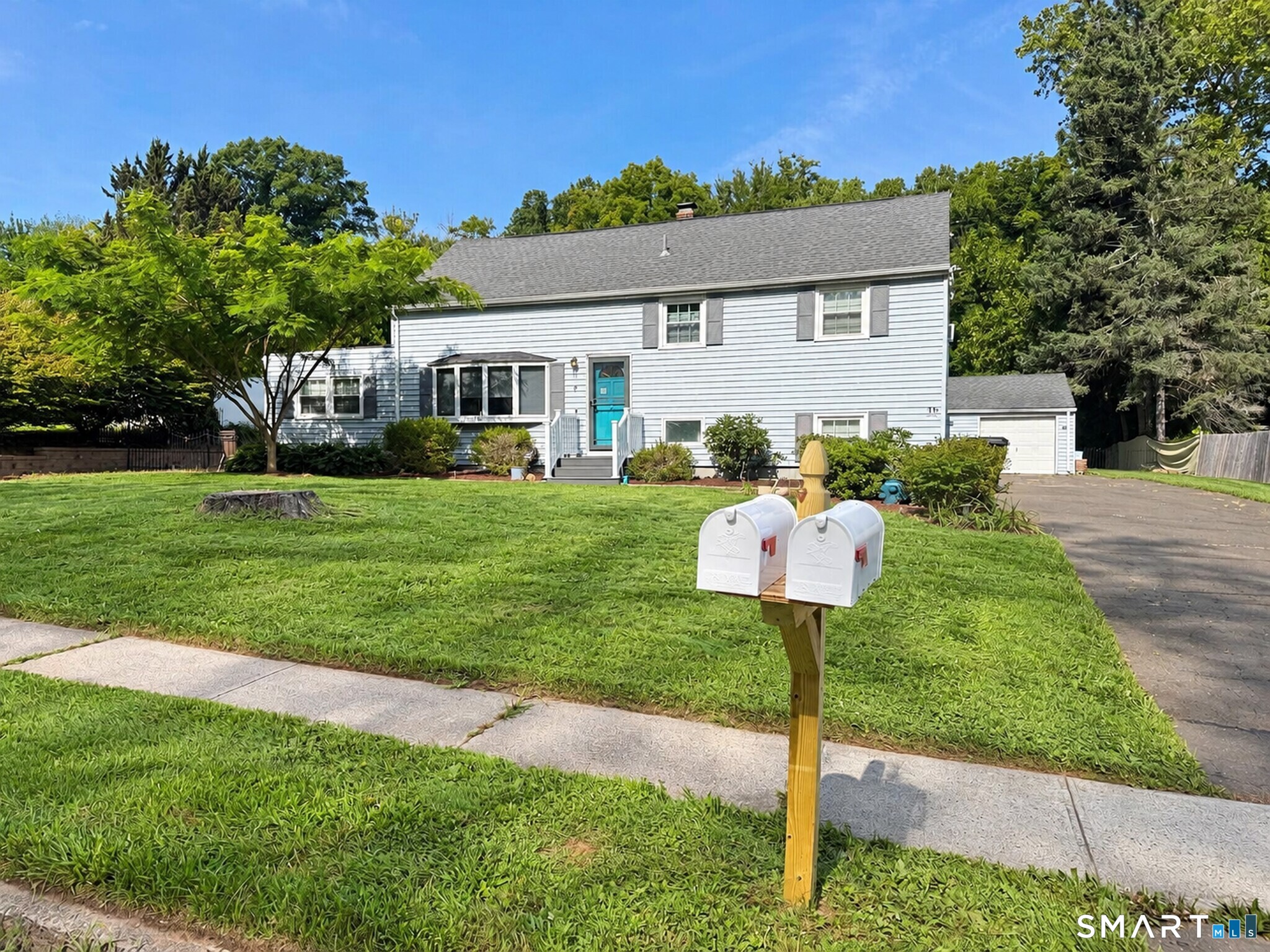 MLS #24201435 image #0