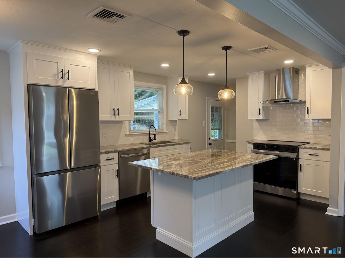 MLS #24201672 image #0