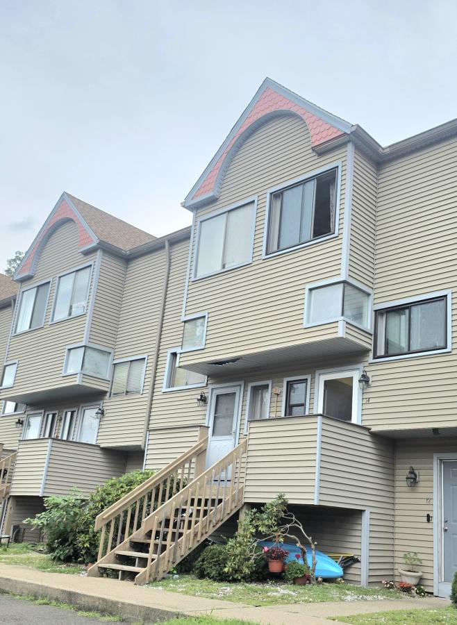 MLS #24202341 image #0