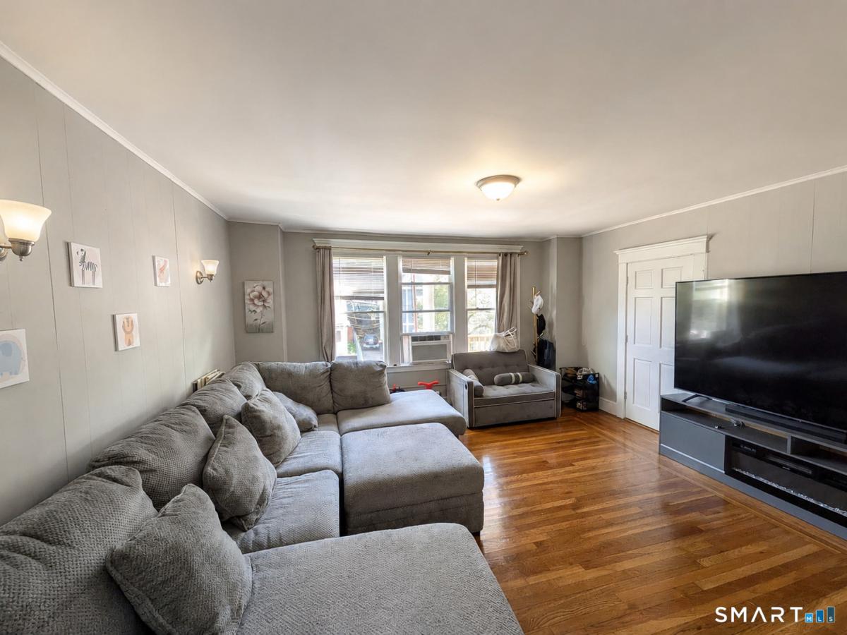 MLS #24202342 image #0