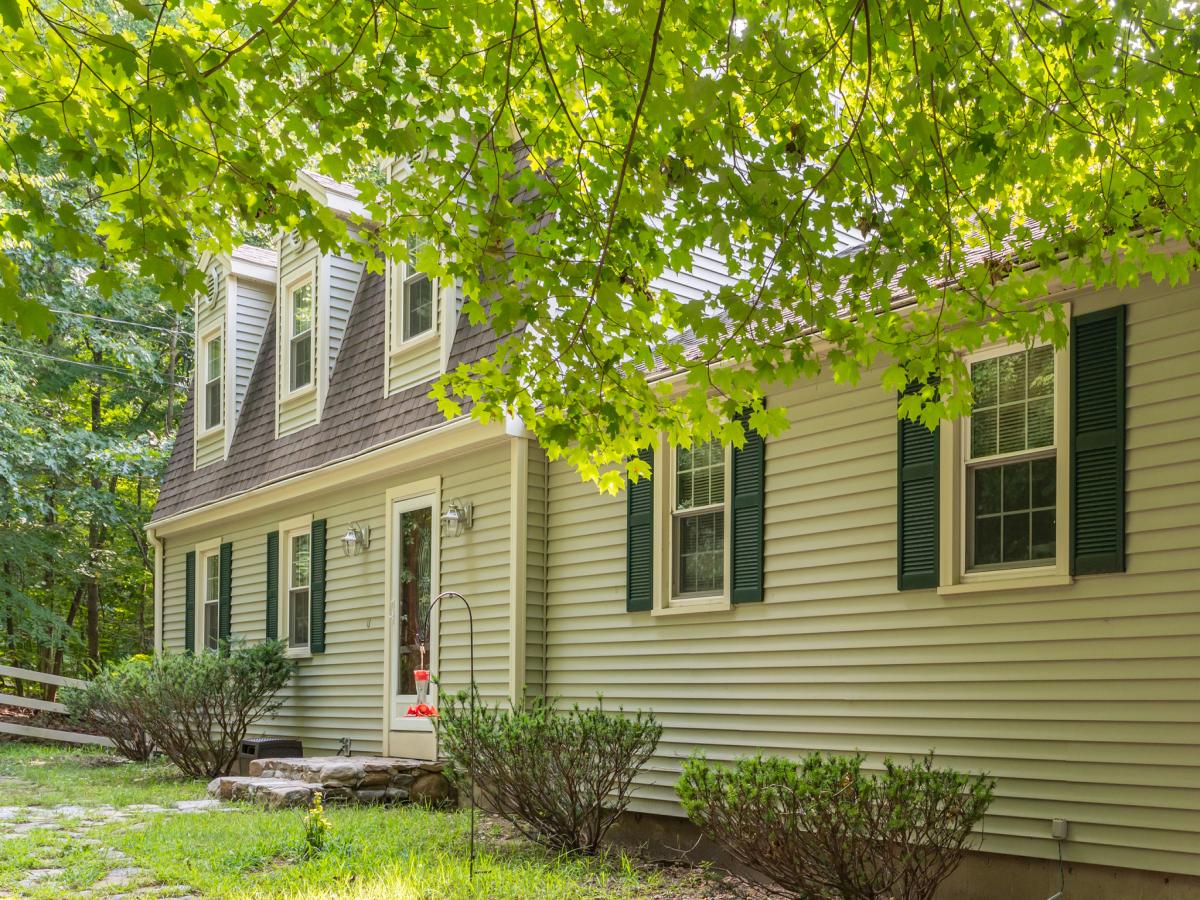 MLS #24202440 image #0