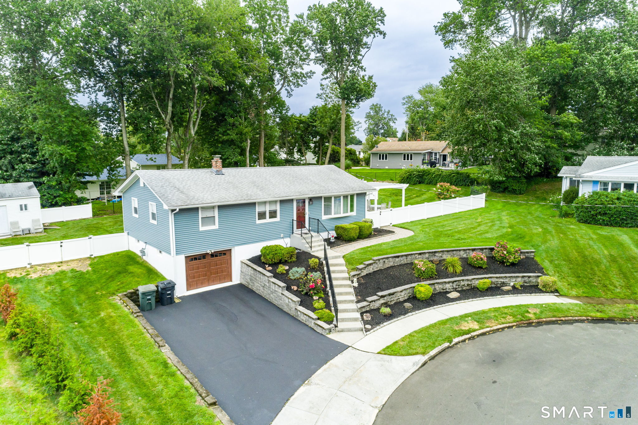 MLS #24202700 image #0
