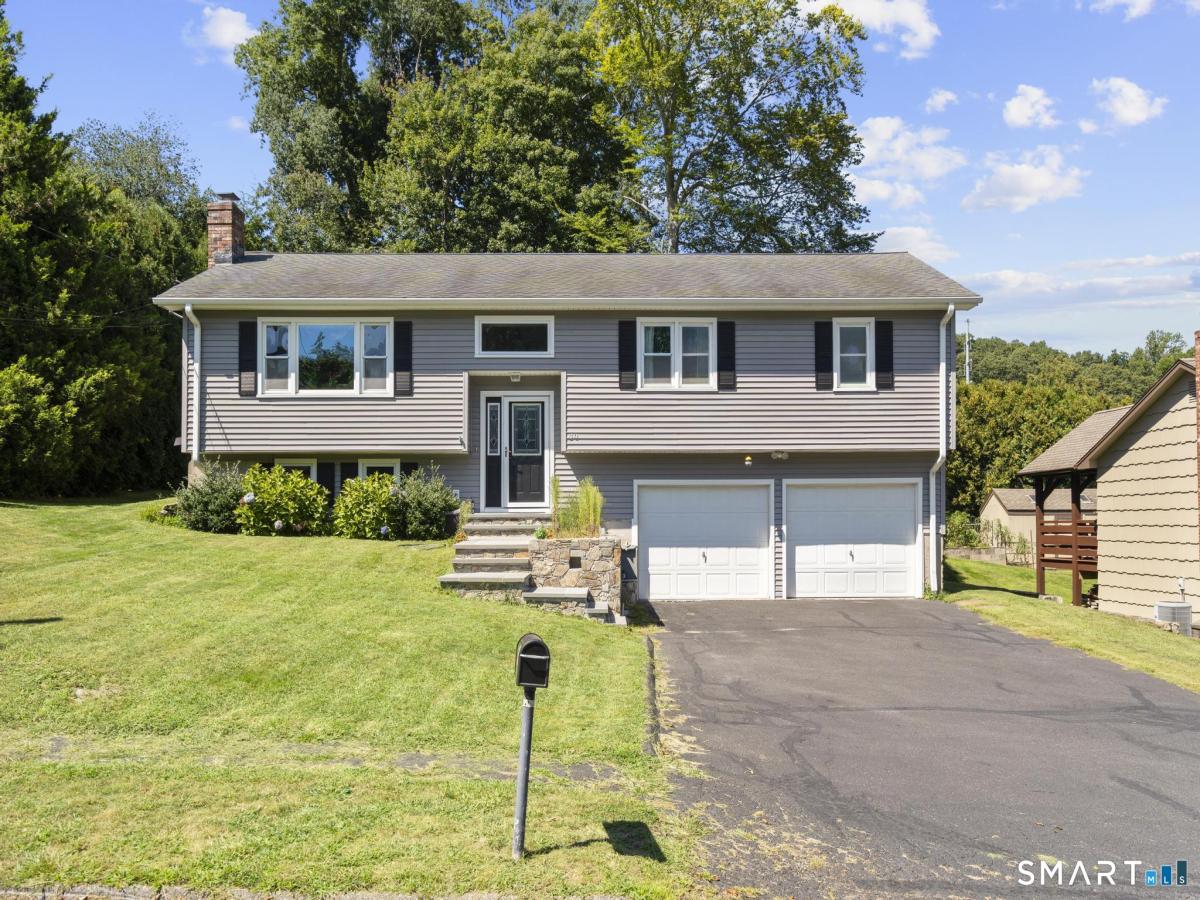 MLS #24205748 image #0