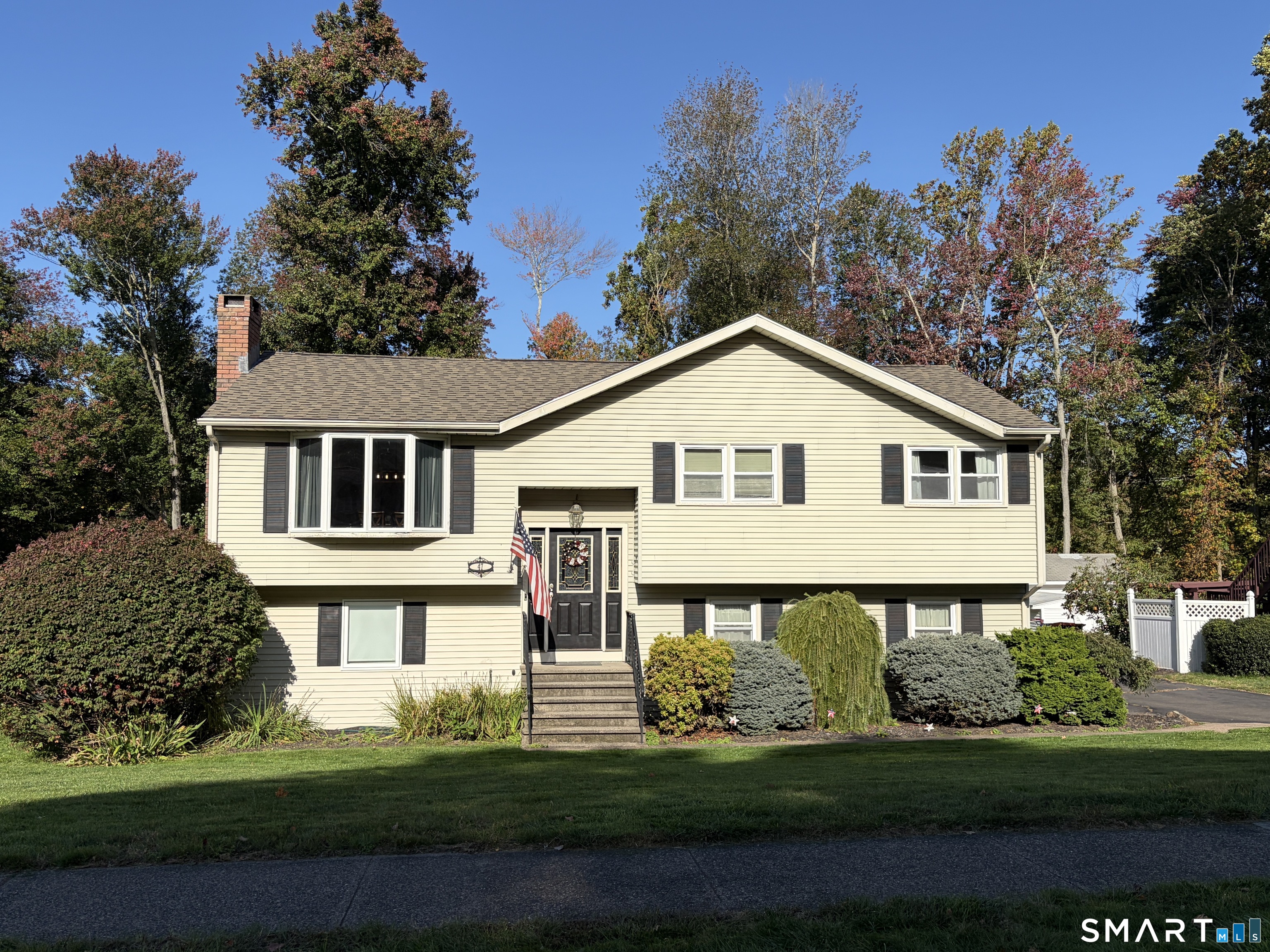MLS #24210170 image #0