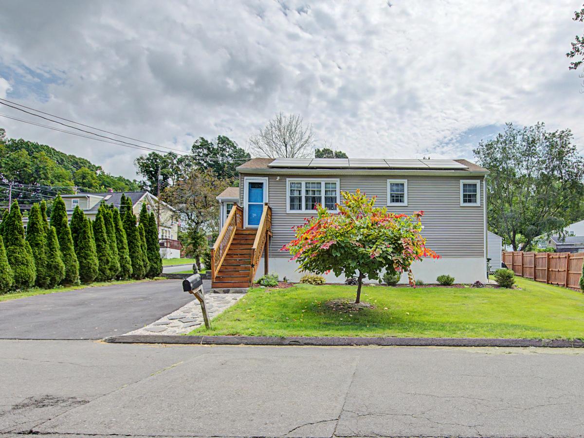MLS #24210318 image #0