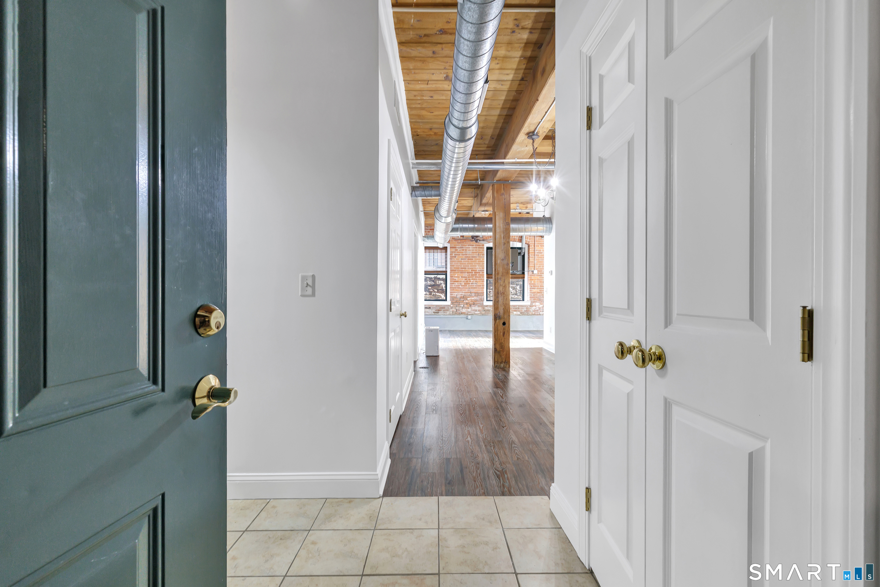 MLS #24211252 image #0