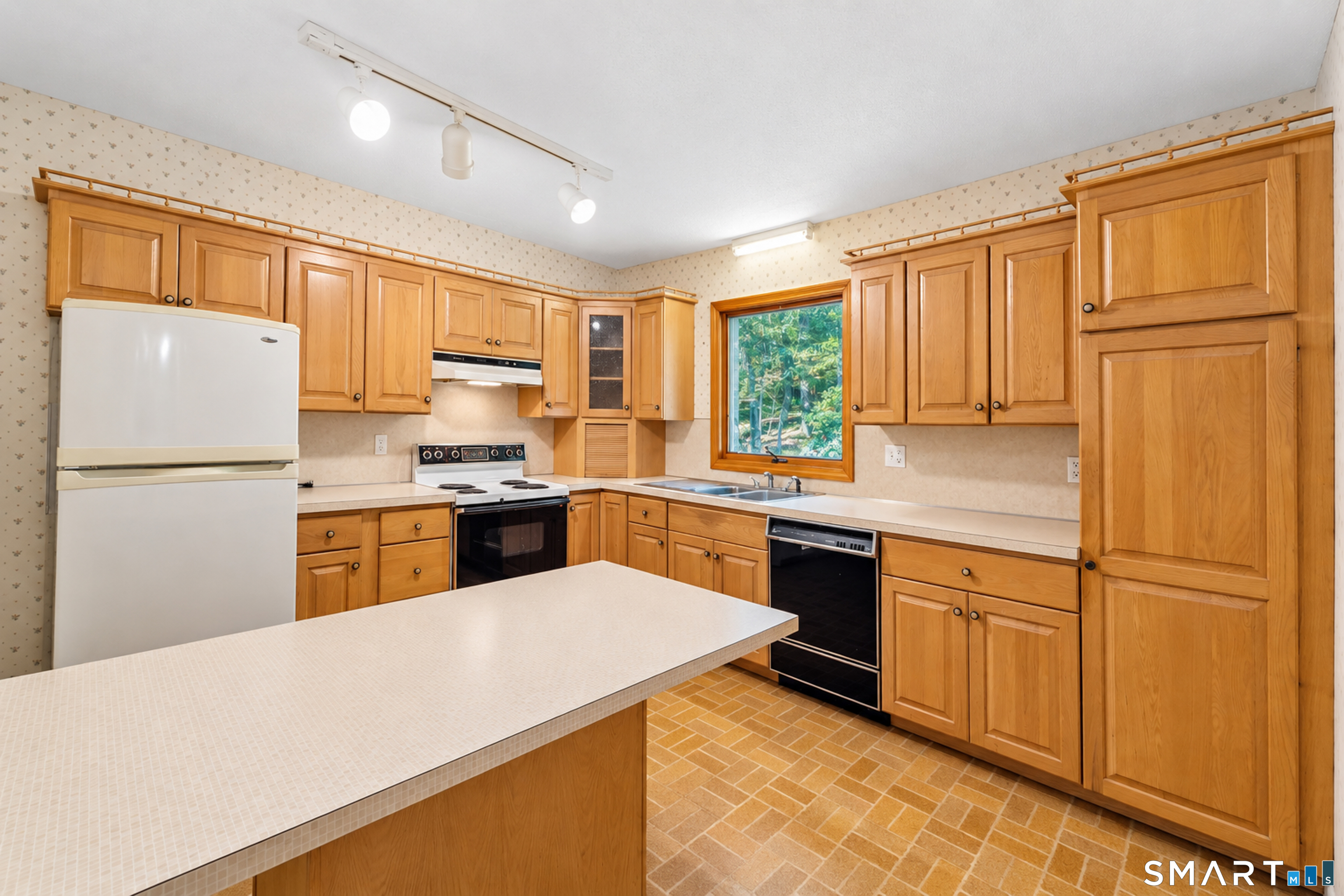 MLS #24211451 image #7