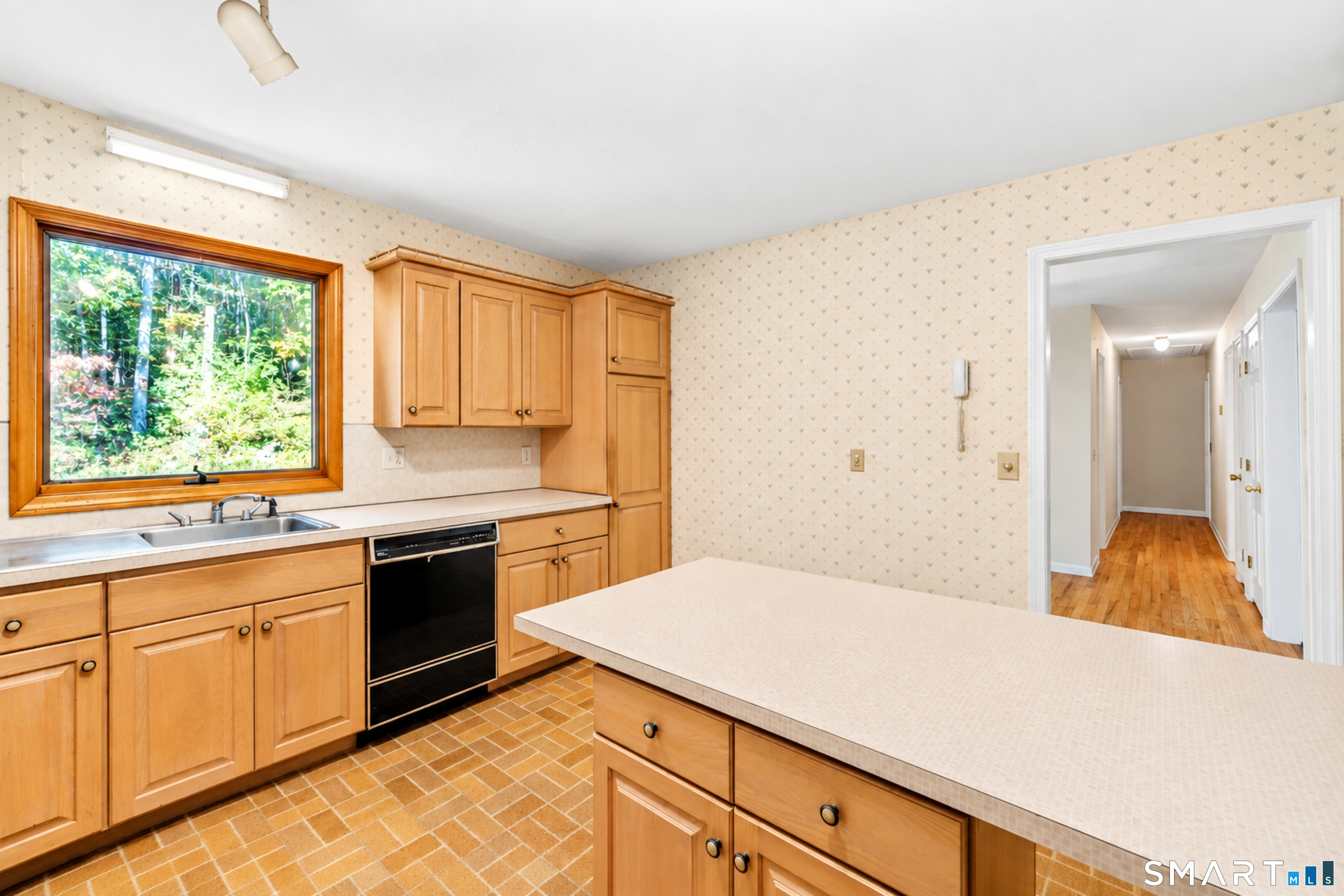 MLS #24211451 image #8