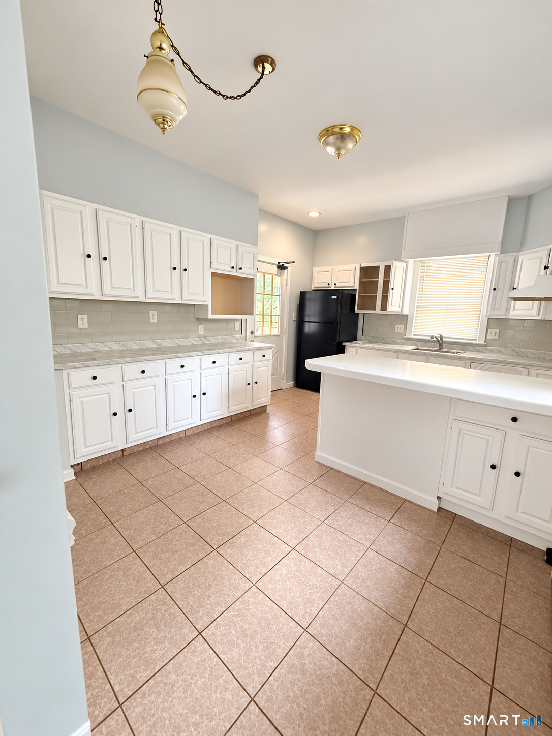 MLS #24213604 image #0
