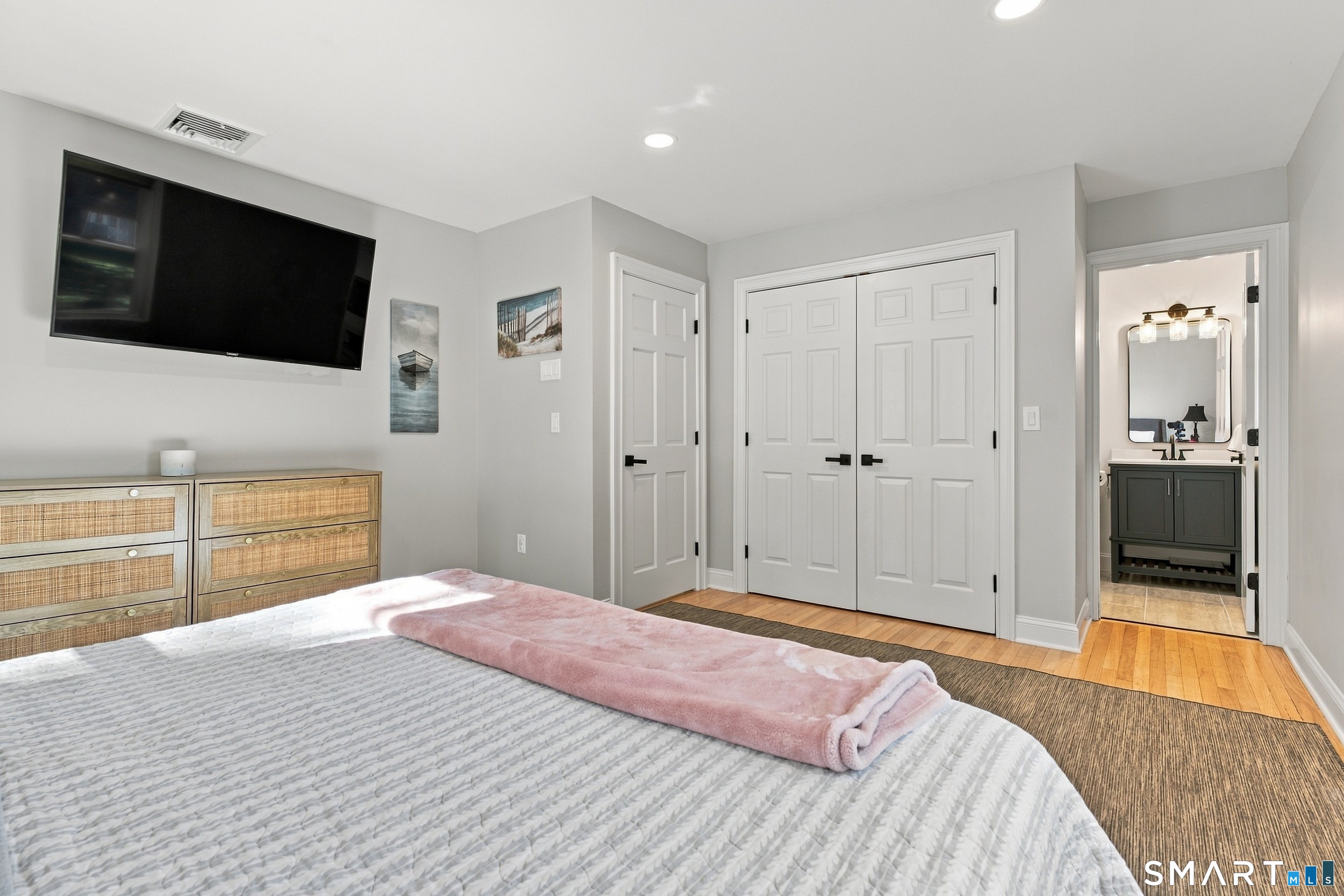 MLS #24215156 image #14