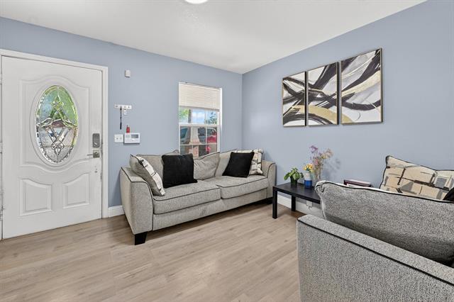 MLS #21220772 image #0