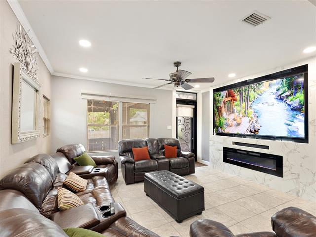 MLS #21244076 image #0