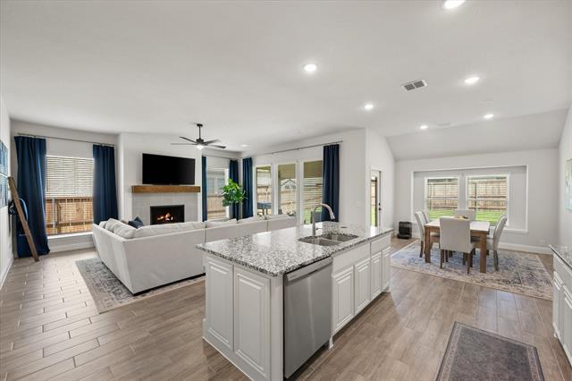 MLS #21282458 image #0