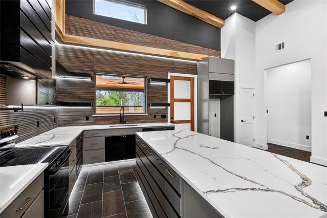 MLS #21286209 image #0